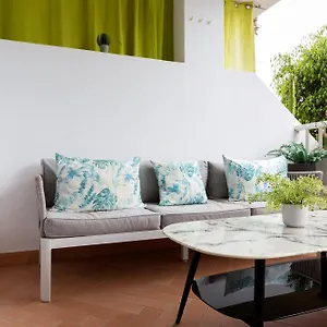 The Monkey House - A Jungle Of Comfort , Costa Teguise España